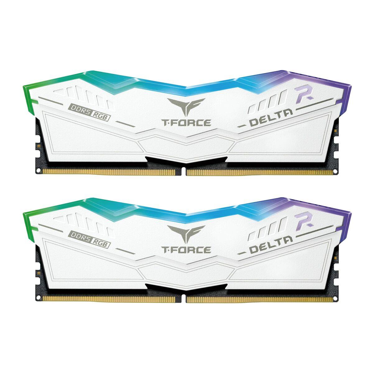 Ram Hukommelse   Ff4d564g6000hc38adc01 2 X 32 Gb Hvid fra Team Group