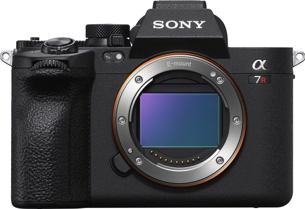 A 7r V, 61 Mp, 9504 X 6336 Pixel, Exmor R Cmos, 2x, 8k Ultra Hd, Sort fra Sony
